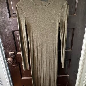 Wilfred Olive Long Sleeve Ribbed Midi Dress
